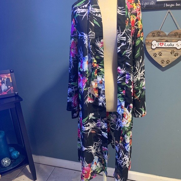 Other - Xl floral kimono